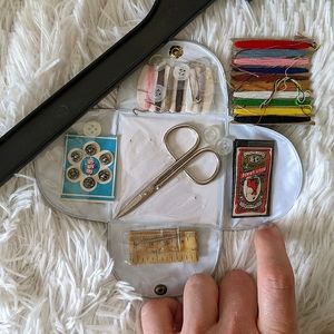 Cute Vintage Travel Sewing Kit- Perfect Stocking Stuffer for CHRISTMAS!🎄⛄